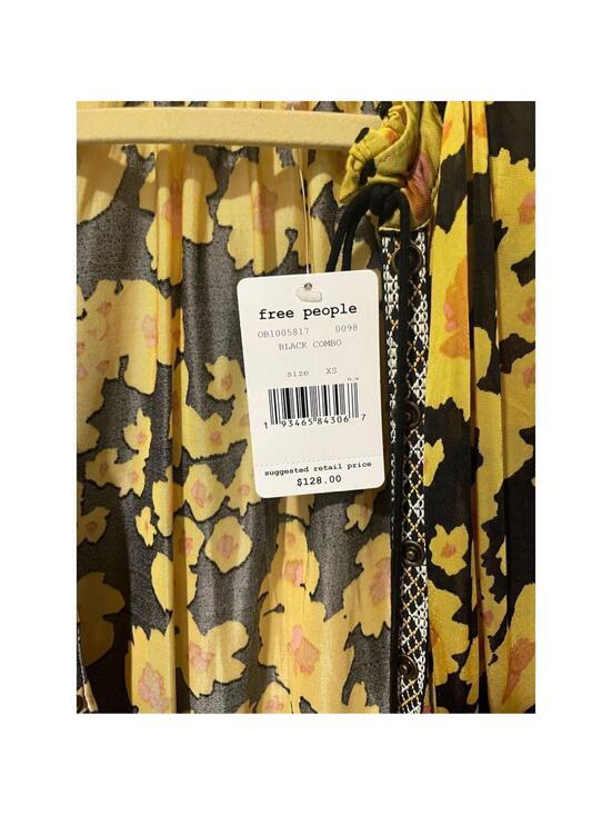 NWT Free People Floral Black Combo, size XS oversized - Picture 3 of 4